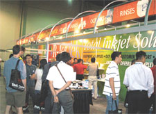 R-Jet Tek booth